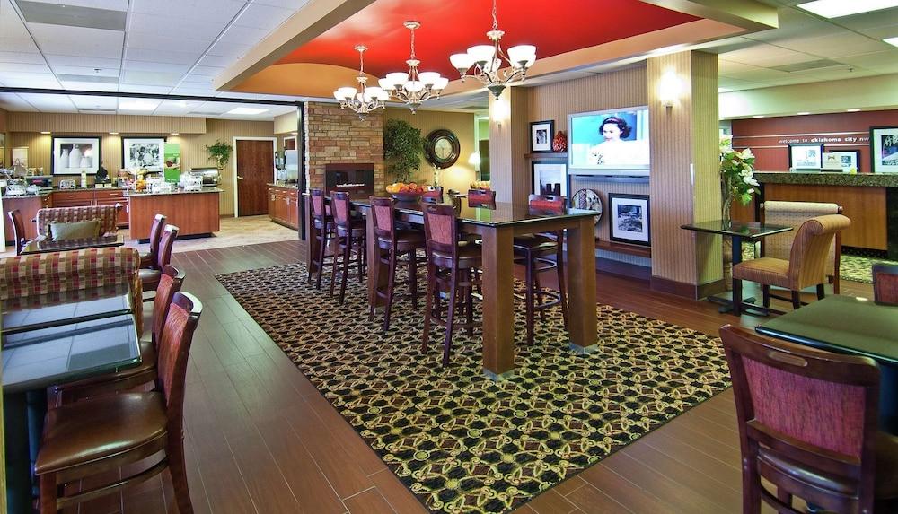 Hampton Inn Oklahoma City-Northwest Exterior photo